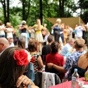 Tickets für Tango im Kastaniengarten 23 am 19.08.2023 kaufen - Online Kartenvorverkauf